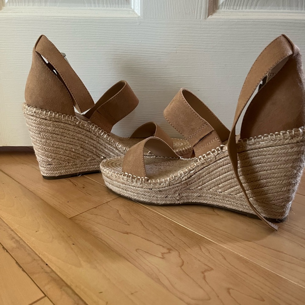 INC Wedges - Picture 2 of 4